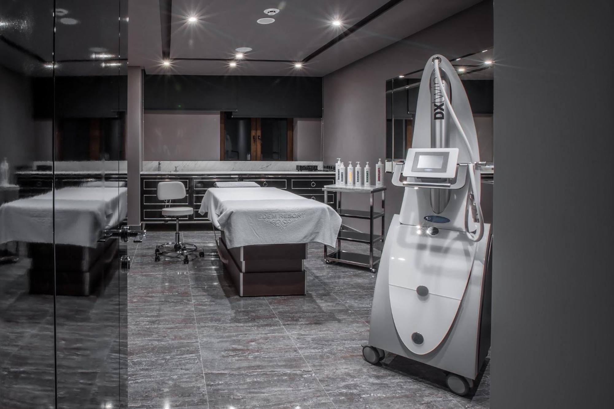 Edem Resort Medical & Spa Strelki  ภายนอก รูปภาพ